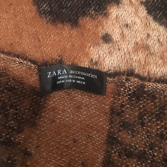 Oversized Zara Scarf Wrap - Picture 5 of 5